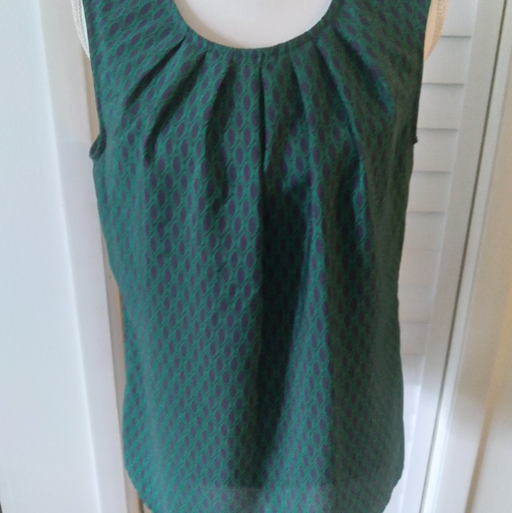 Merona Tops - Sleeveless blouse Green/Navy sz L